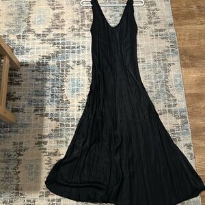Zara floor length dress size medium